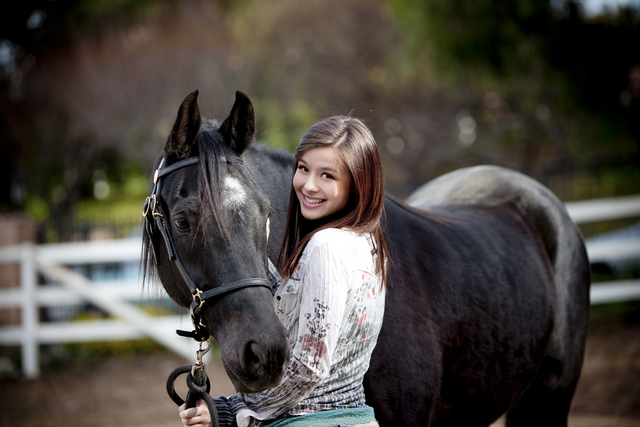 3 -- Ashlee Sweetie love horsie -.jpg