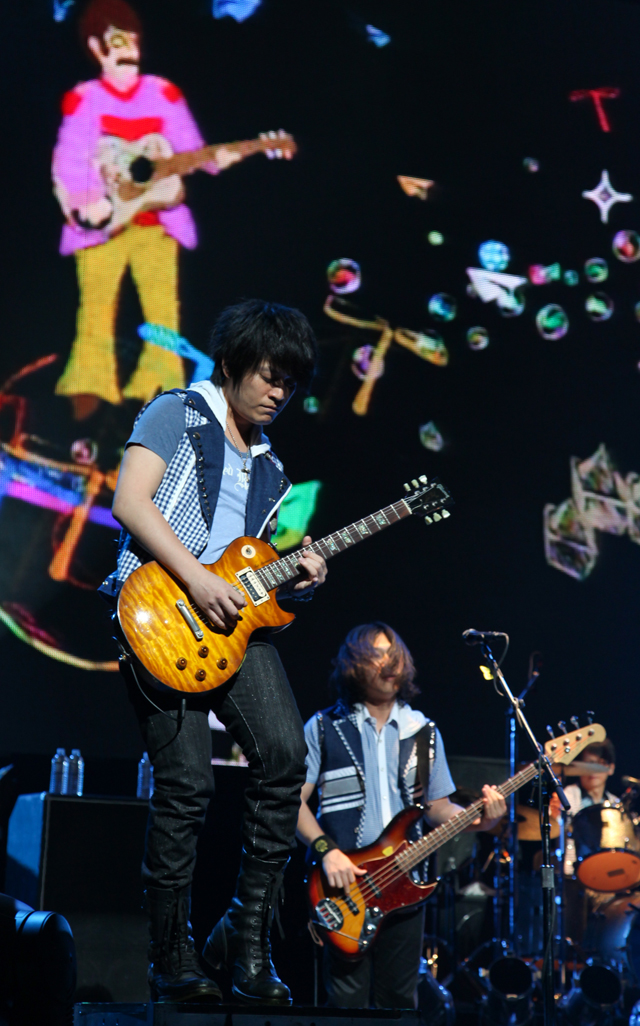 五月天DNA (49 of 96).jpg