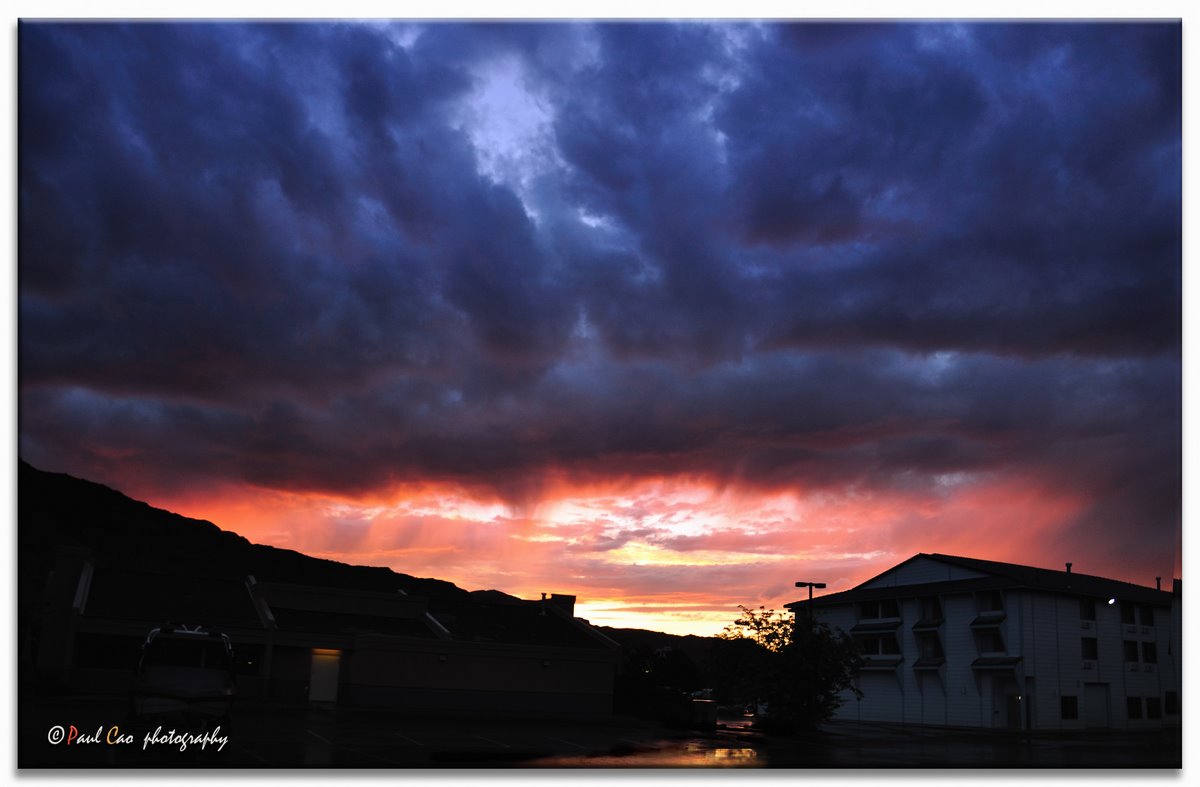 Pcao090613_vac_d6_colorado_n0632xeft_stormsunset_sm12.JPG