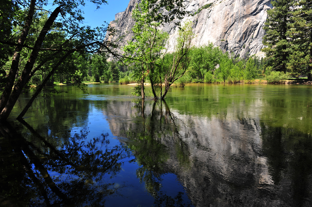 merced river1 sm.jpg