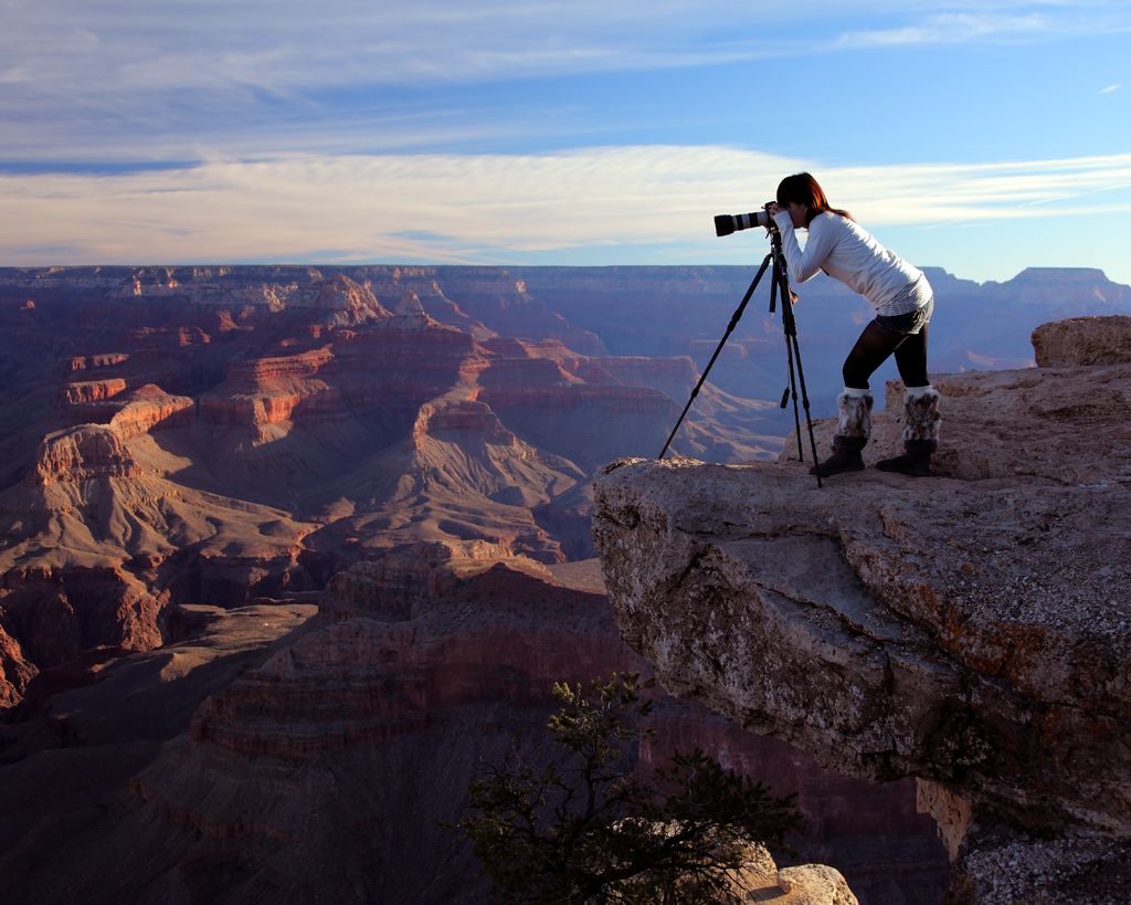 2011-02-13a-Mather Point-123salon.jpg